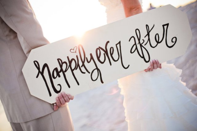 happily-ever-after-wedding-sign-1